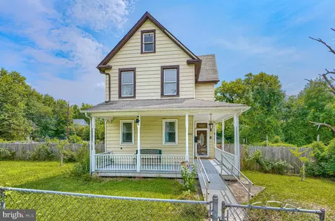 Exterior - 2802 Grindon Ave, Baltimore, MD 21214 photo 3 of 17
