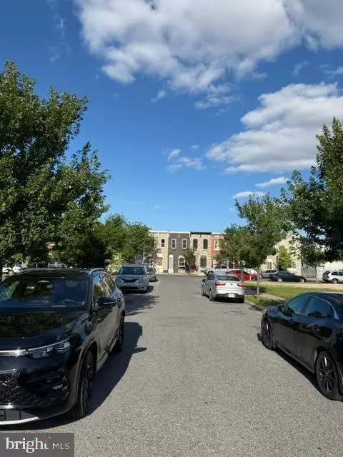 2326 Milliman St, Baltimore, MD 21205 photo 3