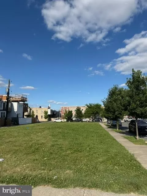 2326 Milliman St, Baltimore, MD 21205 photo 2