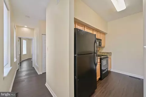 Entry Way - 730 S Hanover St #A, Baltimore, MD 21230 photo 1 of 5