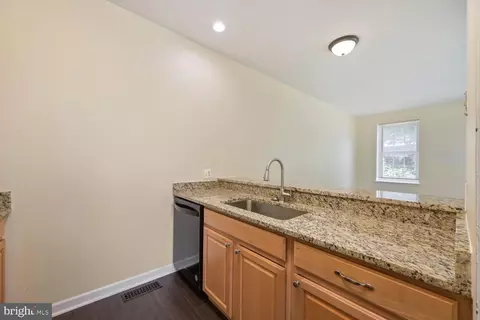 Other - 730 S Hanover St #A, Baltimore, MD 21230 photo 2 of 12