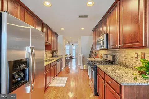 Kitchen - 3234 Odonnell St, Baltimore, MD 21224 photo 4 of 5