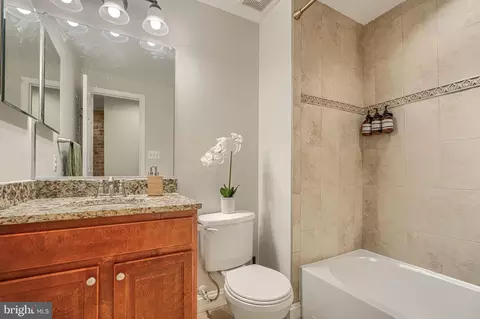 Bath - 3234 Odonnell St, Baltimore, MD 21224 photo 6 of 9