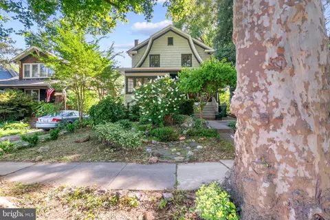 210 Mallow Hill Rd, Baltimore, MD 21229