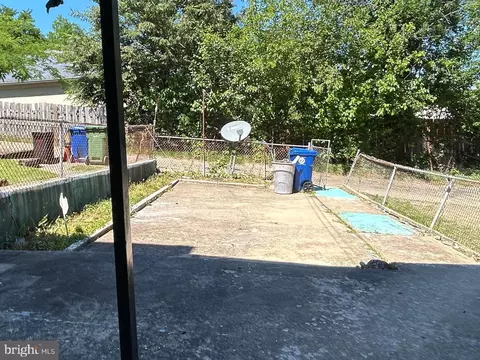 Exterior - 4014 Century Rd, Baltimore, MD 21206 photo 1 of 1