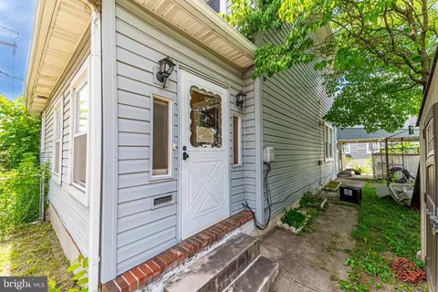 Exterior - 1302 Cox St, Baltimore, MD 21211 photo 2 of 8