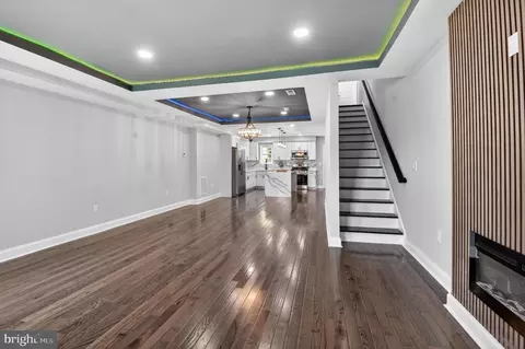Entry Way - 2888 W Garrison Ave W, Baltimore, MD 21215 photo 1 of 2