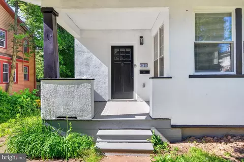 Exterior - 3405 Parkside Dr, Baltimore, MD 21214 photo 3 of 8