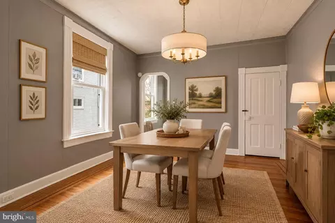 Dining - 304 W Cold Spring Ln, Baltimore, MD 21210 photo 1 of 1