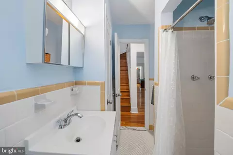 Bath - 5723 Ranny Rd, Baltimore, MD 21209 photo 1 of 2