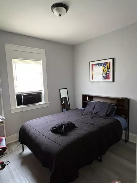 Bedroom - 417 Rosecroft Ter, Baltimore, MD 21229 photo 2 of 2