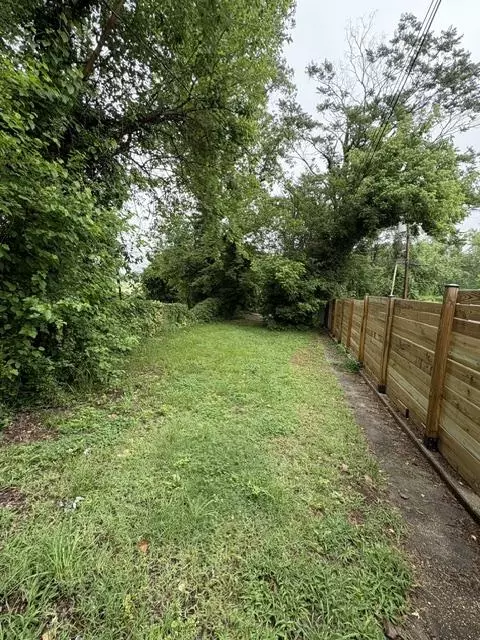 Exterior - 417 Rosecroft Ter, Baltimore, MD 21229 photo 2 of 3