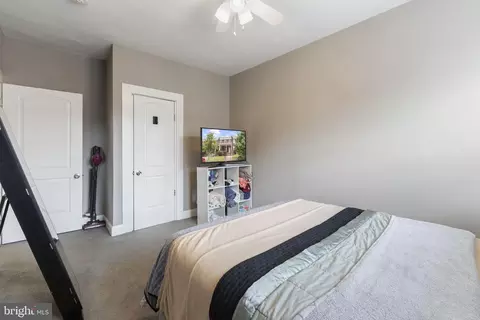 Bedroom - 756 E 36th St, Baltimore, MD 21218 photo 4 of 4