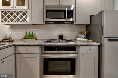 Kitchen - 343 Scott St, Baltimore, MD 21230 photo 5 of 7