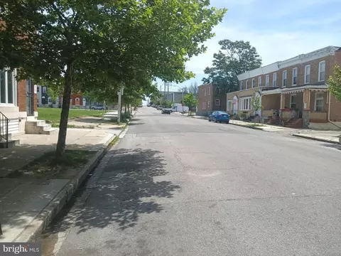 2414 E Oliver St, Baltimore, MD 21213 photo 6