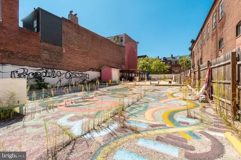 319 N Paca St, Baltimore, MD 21201 photo 6