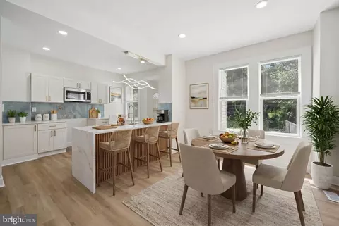 Other - 306 Lyndhurst St, Baltimore, MD 21229 photo 2 of 23