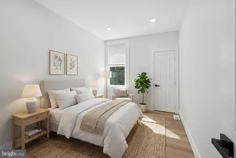 Bedroom - 306 Lyndhurst St, Baltimore, MD 21229 photo 1 of 3