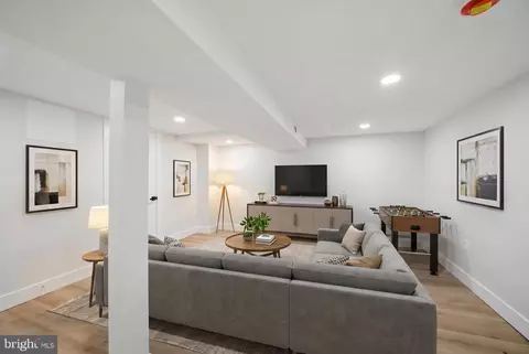 Other - 306 Lyndhurst St, Baltimore, MD 21229 photo 3 of 23
