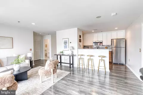 Other - 2702 Lighthouse Pt E #719, Baltimore, MD 21224 photo 9 of 16