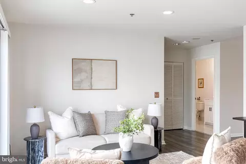 Other - 2702 Lighthouse Pt E #719, Baltimore, MD 21224 photo 6 of 16