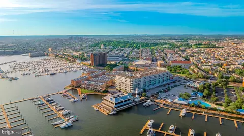 2702 Lighthouse Pt E #719, Baltimore, MD 21224