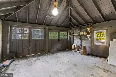 5115 Maple Park Ave, Baltimore, MD 21207 photo 34