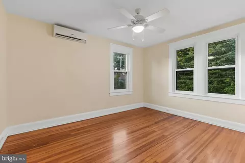 5115 Maple Park Ave, Baltimore, MD 21207 photo 24