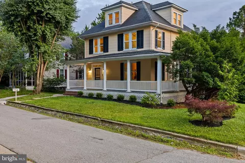 5115 Maple Park Ave, Baltimore, MD 21207 photo 2