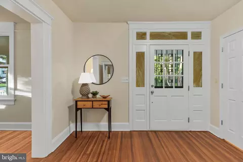 5115 Maple Park Ave, Baltimore, MD 21207 photo 6