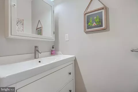 1247 Knox Ct, Baltimore, MD 21230 photo 22