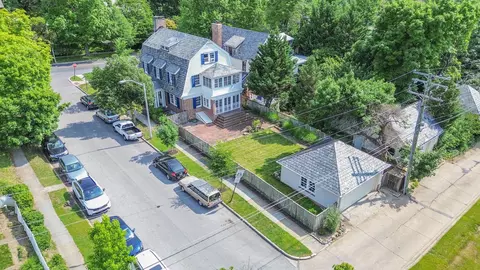 View/Area - 535 W 40th St, Baltimore, MD 21211 photo 1 of 3