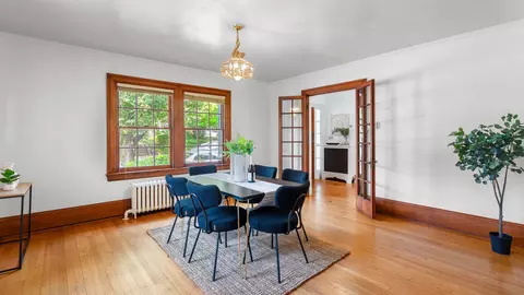 Dining - 535 W 40th St, Baltimore, MD 21211 photo 1 of 2