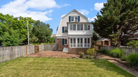 Exterior - 535 W 40th St, Baltimore, MD 21211 photo 9 of 12