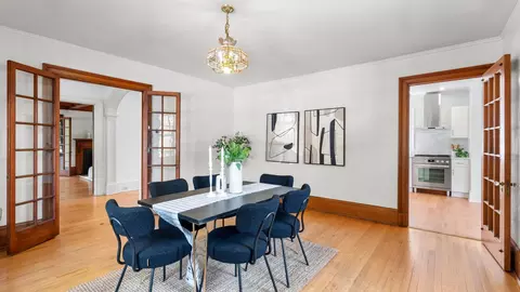 Dining - 535 W 40th St, Baltimore, MD 21211 photo 2 of 2