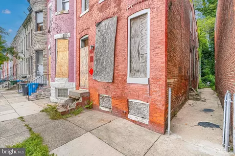2613 Francis St, Baltimore, MD 21217