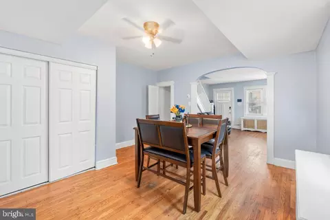 Entry Way - 4117 Granite Ave, Baltimore, MD 21206 photo 3 of 8