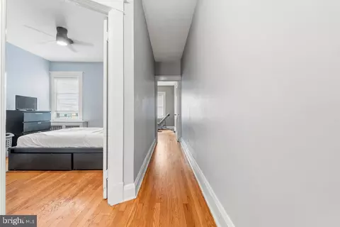 Entry Way - 4117 Granite Ave, Baltimore, MD 21206 photo 7 of 8