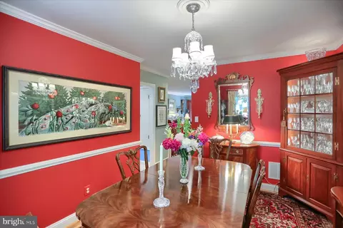 Dining - 5207 Downing Rd, Baltimore, MD 21212 photo 2 of 2