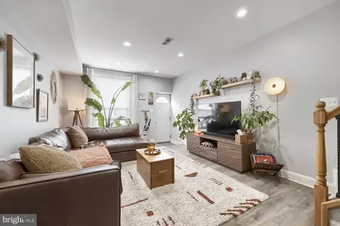 303 Fagley St, Baltimore, MD 21224