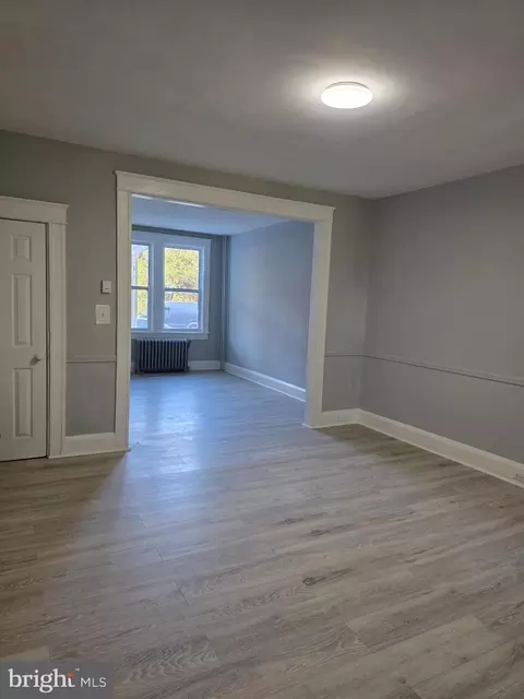 Living - 1515 E 29th St, Baltimore, MD 21218 photo 2 of 2