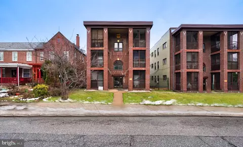 2111 Park Ave, Baltimore, MD 21217