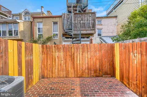 Exterior - 42 E Hamburg St E, Baltimore, MD 21230 photo 2 of 4