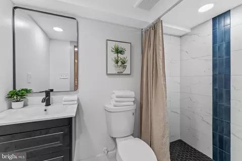 1807 N Milton Ave, Baltimore, MD 21213 photo 14