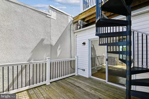 Exterior - 1406 Jackson St, Baltimore, MD 21230 photo 7 of 12