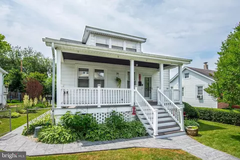 Exterior - 2817 Hemlock Ave, Baltimore, MD 21214 photo 8 of 8