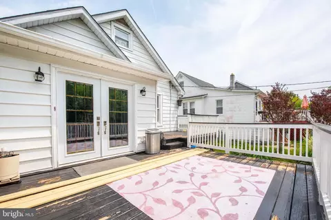 Exterior - 2817 Hemlock Ave, Baltimore, MD 21214 photo 2 of 8