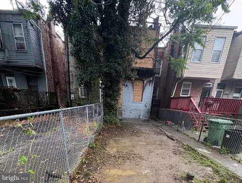 Exterior - 2222 Walbrook Ave, Baltimore, MD 21216 photo 3 of 4
