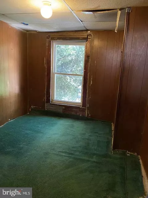 918 Appleton St, Baltimore, MD 21217 photo 9