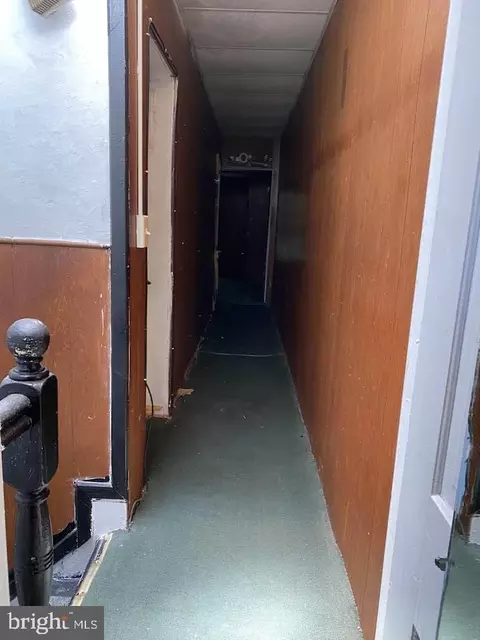 918 Appleton St, Baltimore, MD 21217 photo 6